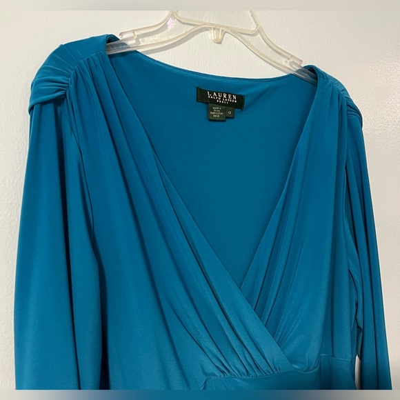 Ralph Lauren Cinched Blue V-Neck Dress - Picture 3 of 9